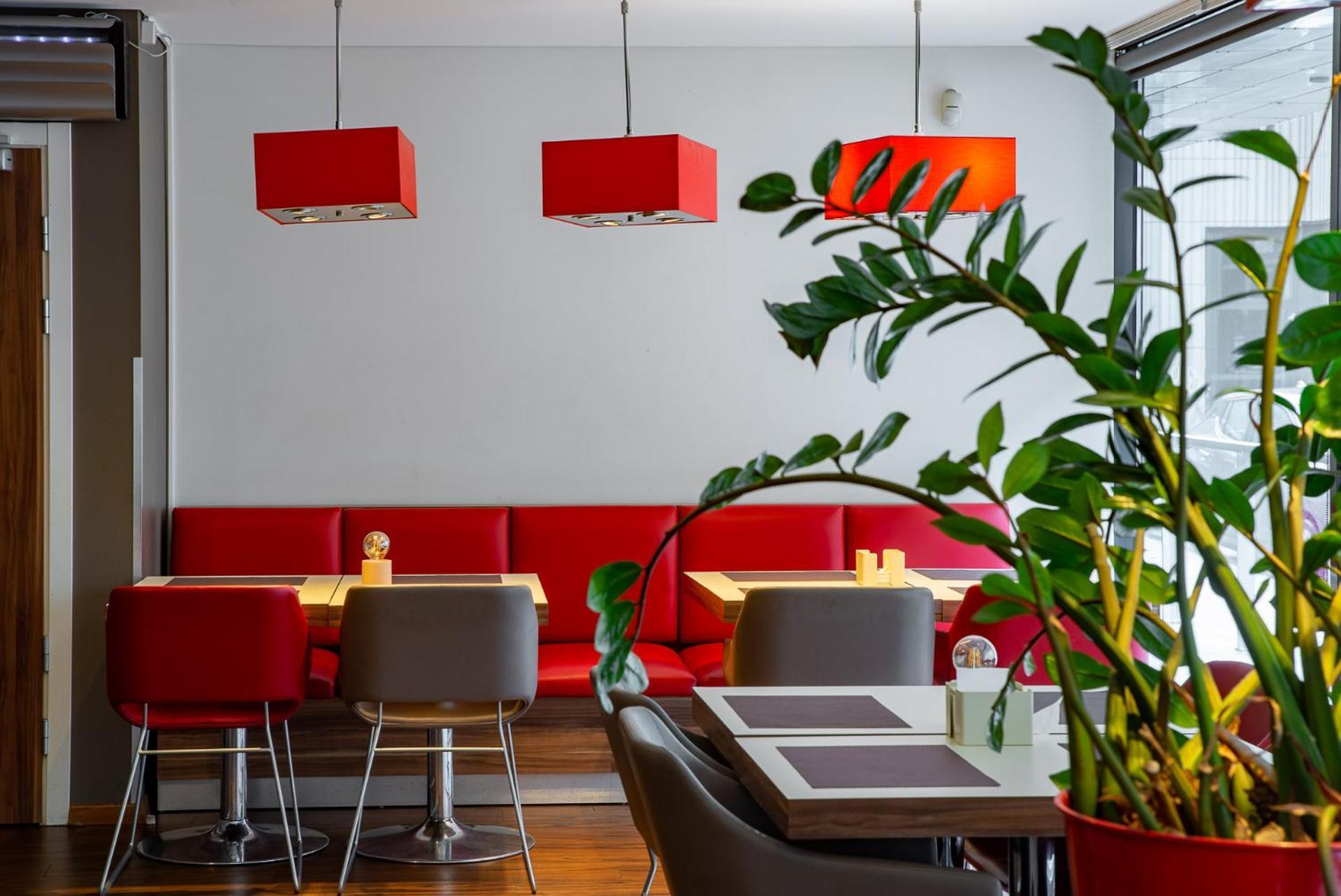 Ibis Kaunas Centre Екстер'єр фото